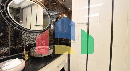 Вілла 5 + 2 з шикарним видом в центрі Аланії