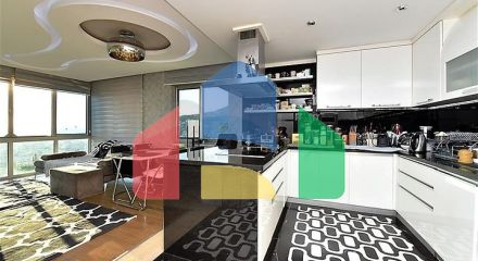 Вілла 5 + 2 з шикарним видом в центрі Аланії