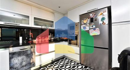 Вілла 5 + 2 з шикарним видом в центрі Аланії