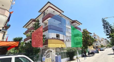 1+1 large apartment in the center of Alanya