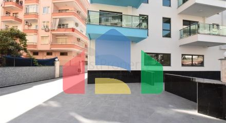 Квартири в самому центрі Аланії з видом на море