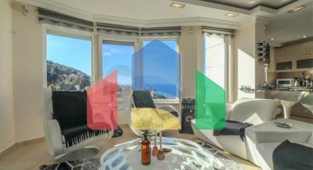 Пентхаус 3+1 с потрясающим видом на море в живописном районе Бекташ