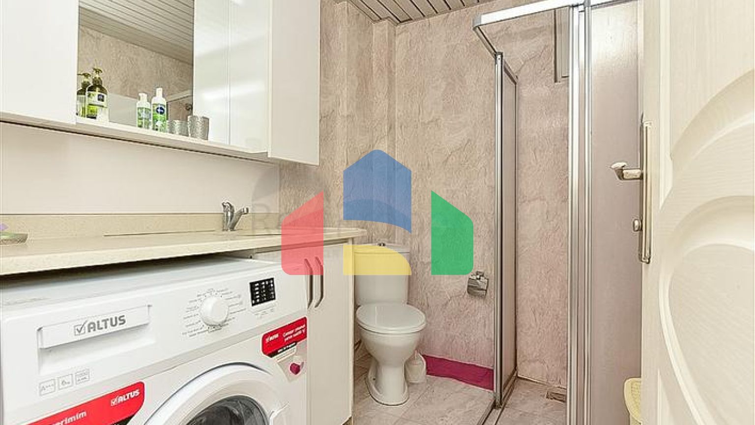 Квартира 1+1 в центре Алании