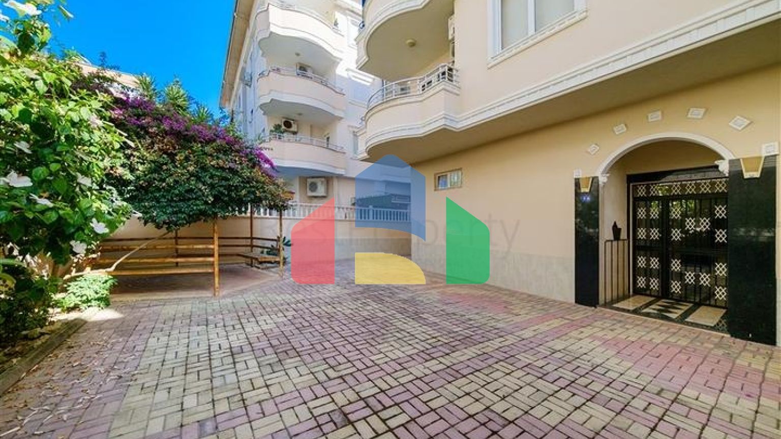 Квартира 2+1 рядом с пляжем Клеопатра