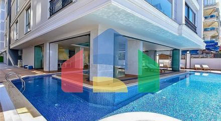 Пентхаус 3+1 в новом комплексе на первой береговой линии в Алании