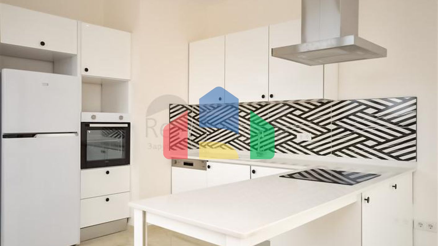 Квартира пентхаус планировки 2+1 в районе Клеопатра