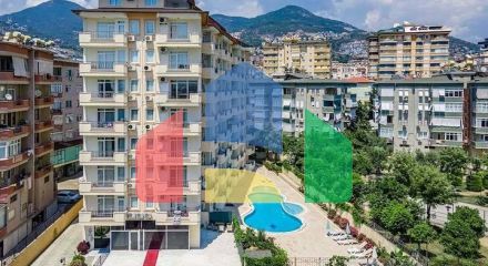 Spacious furnished penthouse with terraces in the very center of Alanya