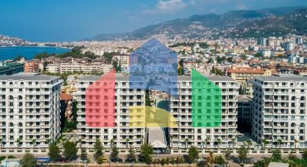 Two-bedroom apartment with Euro renovation, sea view and covered Parking