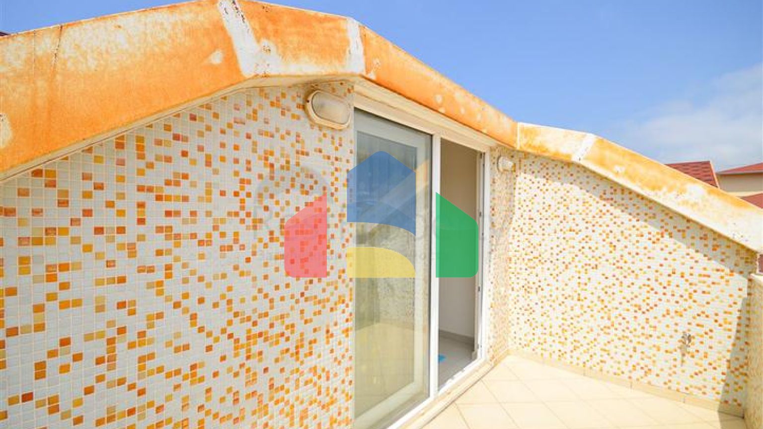 Двухуровневый пентхаус 3+1 в 100 м от моря