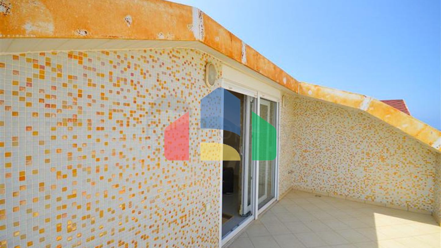 Двухуровневый пентхаус 3+1 в 100 м от моря