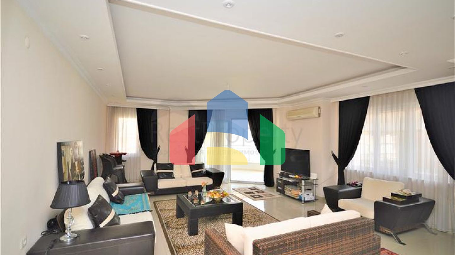 Двухуровневый пентхаус 3+1 в 100 м от моря