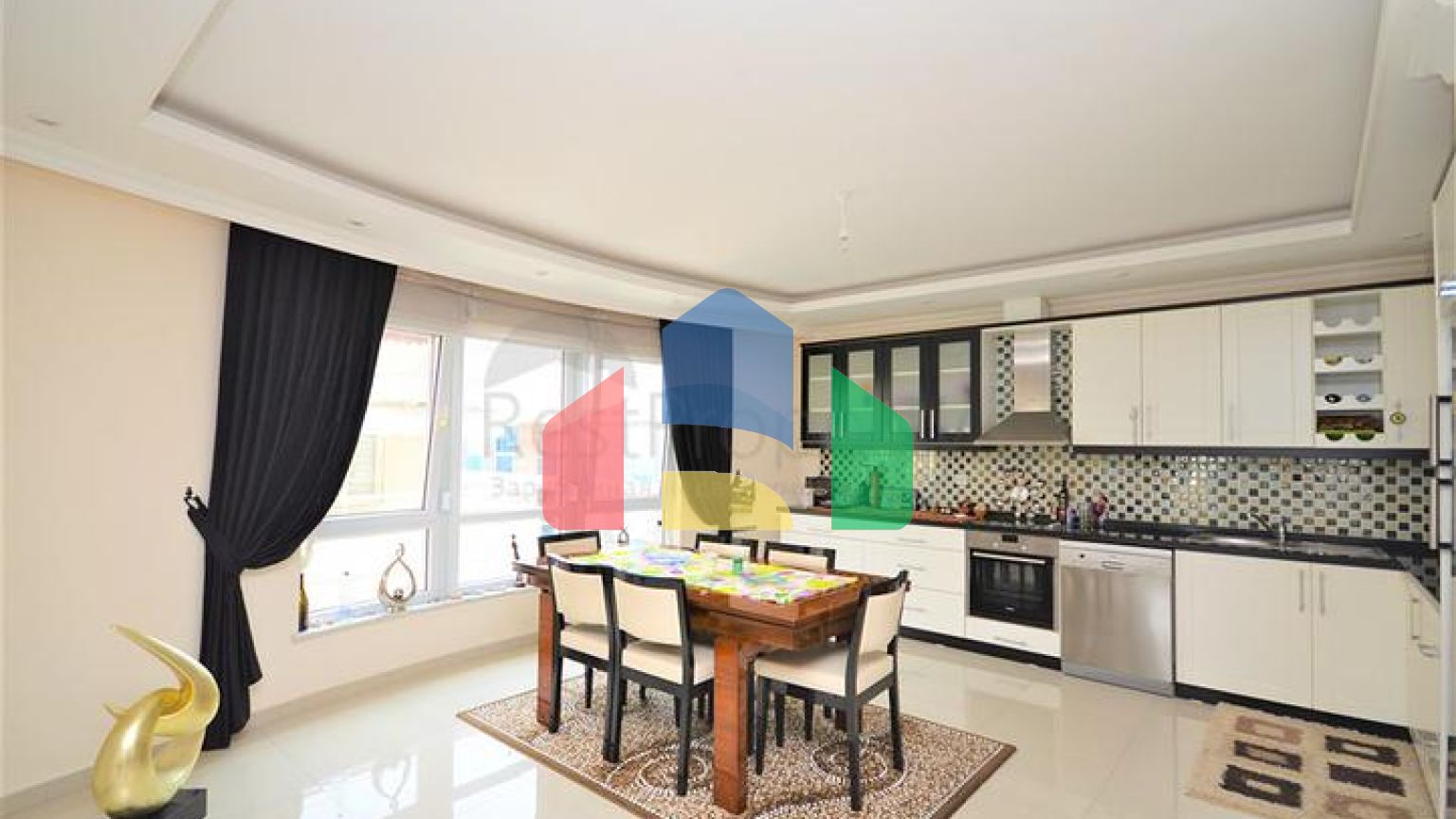 Двухуровневый пентхаус 3+1 в 100 м от моря