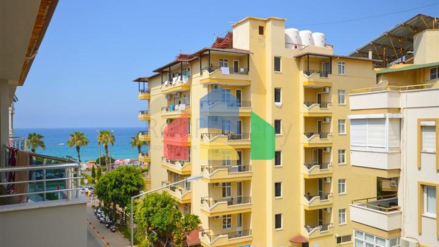 Двухуровневый пентхаус 3+1 в 100 м от моря