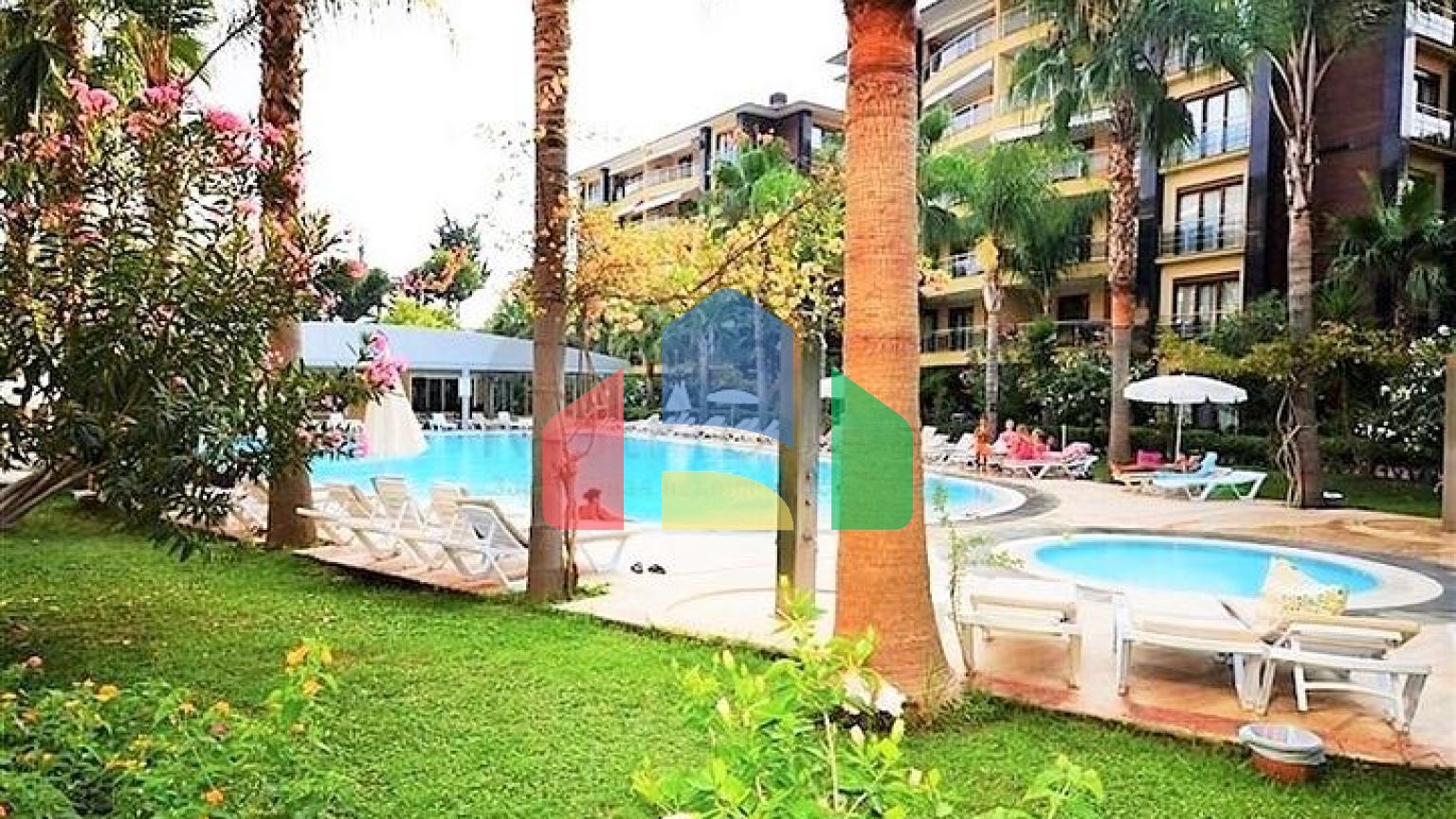 Трикімнатна квартира на першій береговій лінії під ВНЖ