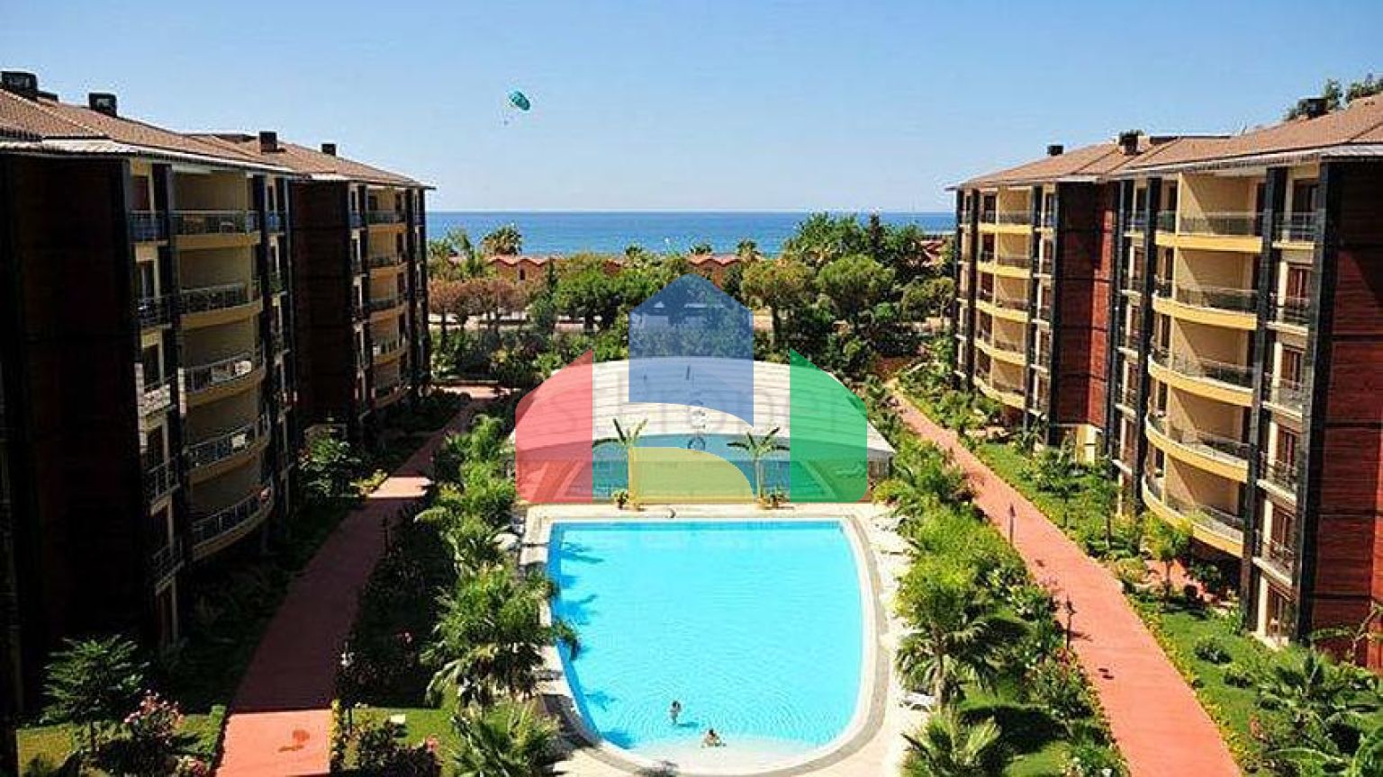 Трикімнатна квартира на першій береговій лінії під ВНЖ