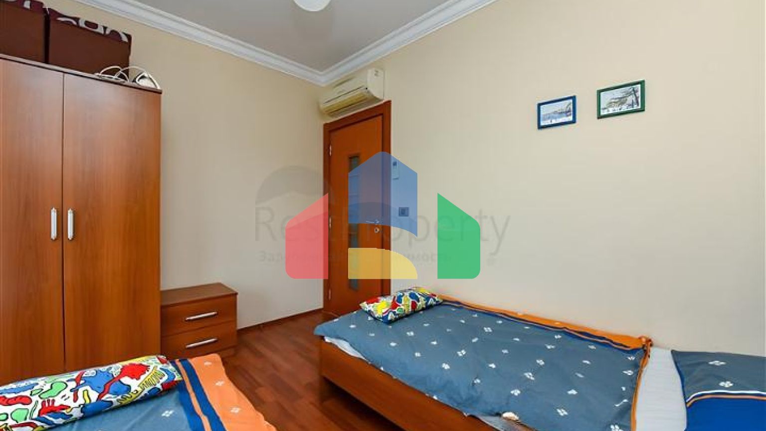 Меблированная квартира 2+1 в комплексе на первой береговой линии в центре Алании