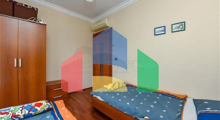 Меблированная квартира 2+1 в комплексе на первой береговой линии в центре Алании