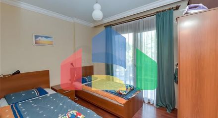 Меблированная квартира 2+1 в комплексе на первой береговой линии в центре Алании