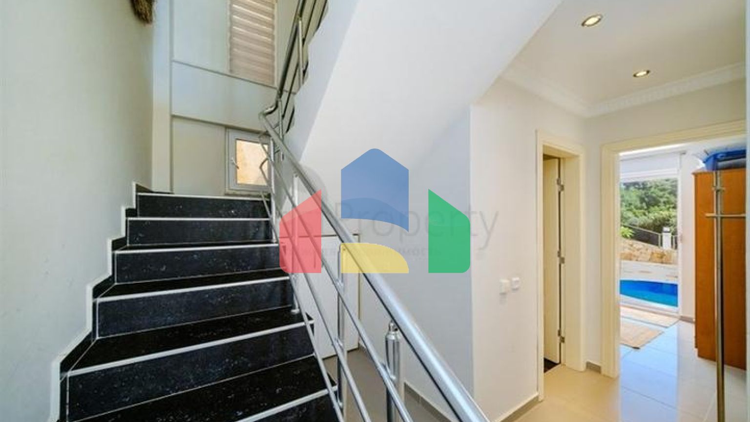 Вилла 4+1 в самом центре Алании