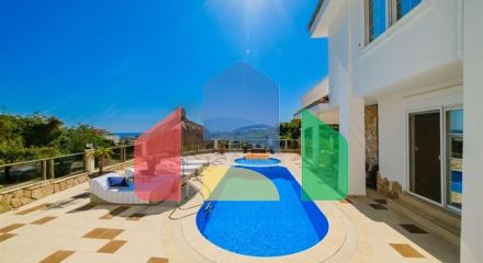 Вилла 4+1 в самом центре Алании