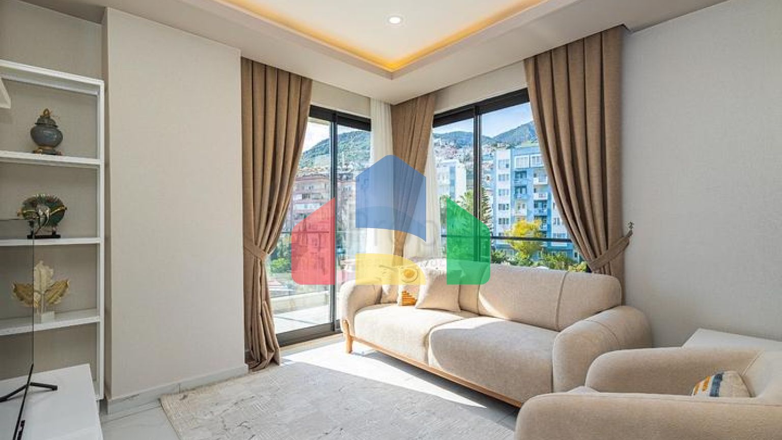 Затишна квартира 1 + 1 в районі пляжу Клеопатра