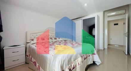 Просторий пентхаус 2 + 1 в центрі Аланії