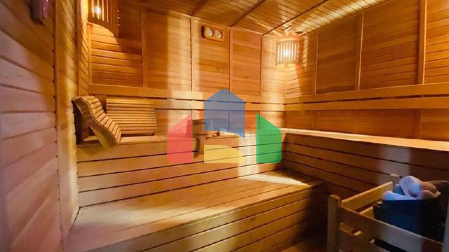 Просторий пентхаус 2 + 1 в центрі Аланії