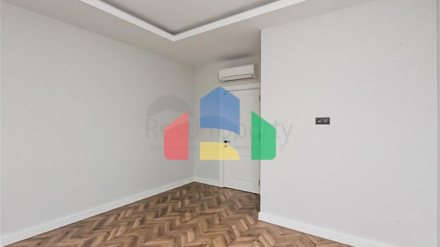 Шикарний пентхаус з панорамним видом на море в самому центрі Аланії