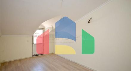 Пентхаус планировки 7+1 с отдельной кухней в центре Алании