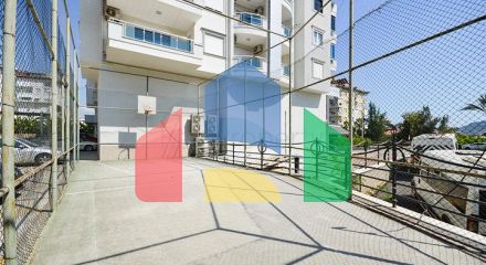 Пентхаус планировки 7+1 с отдельной кухней в центре Алании