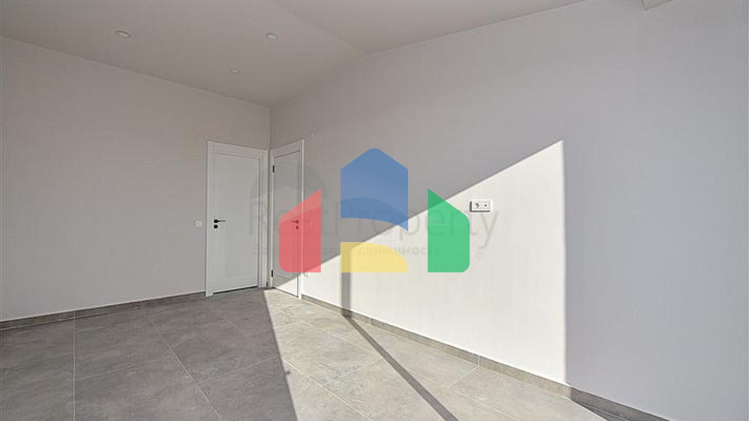 Пентхаус 3+1 в новом жилом комплексе в районе пляжа Клеопатры