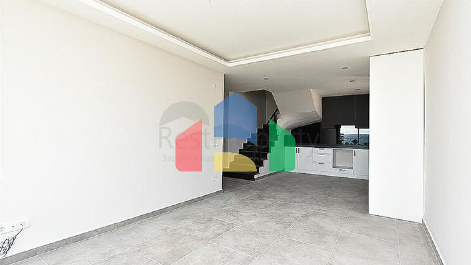 Пентхаус 3+1 в новом жилом комплексе в районе пляжа Клеопатры