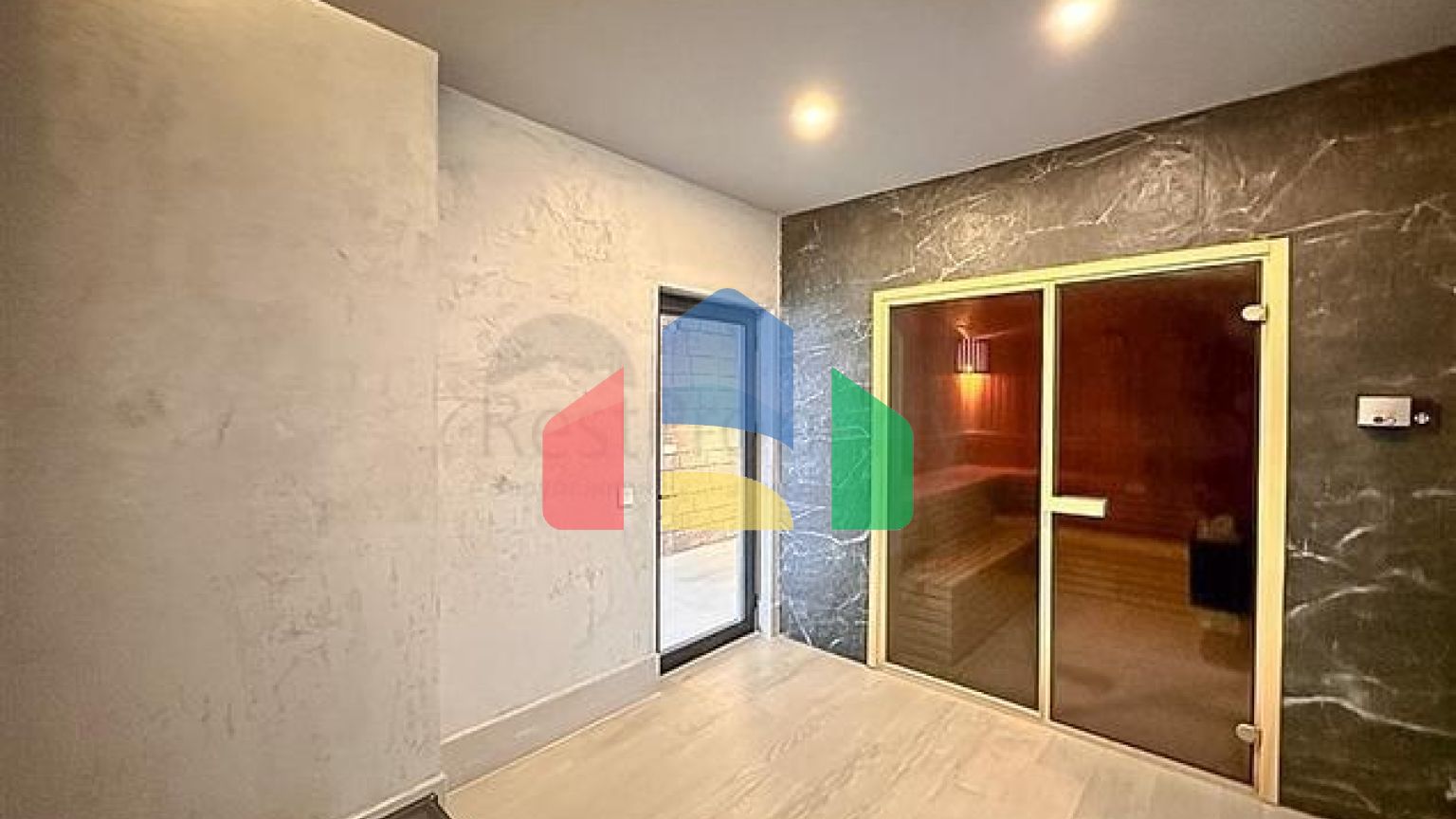 Пентхаус 3+1 в новом жилом комплексе в районе пляжа Клеопатры