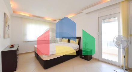 Квартира 3 + 1 в центрі Аланії