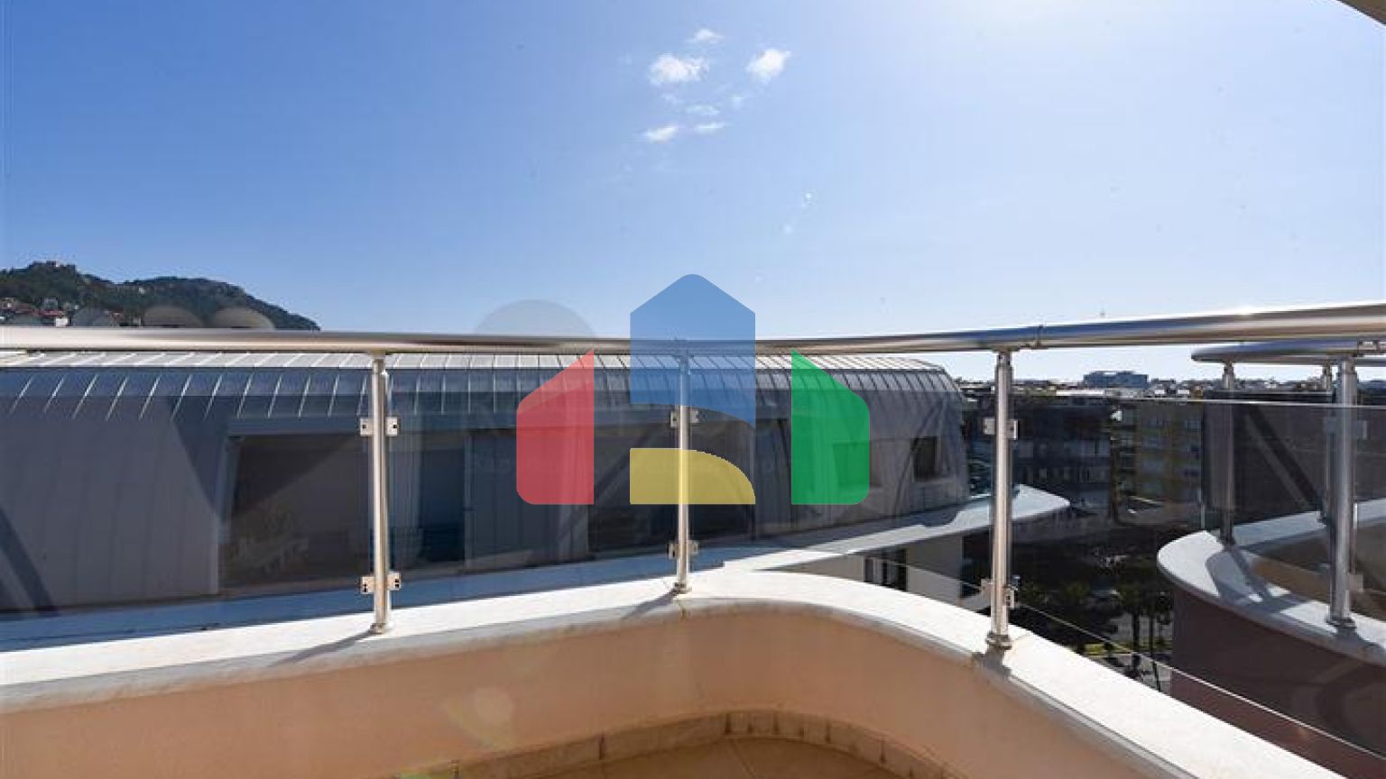 Квартира 3+1 в центре Алании