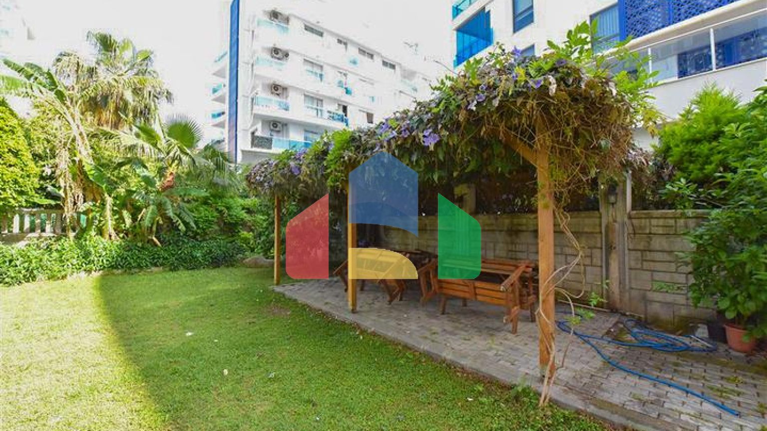 Квартира 3+1 в центре Алании