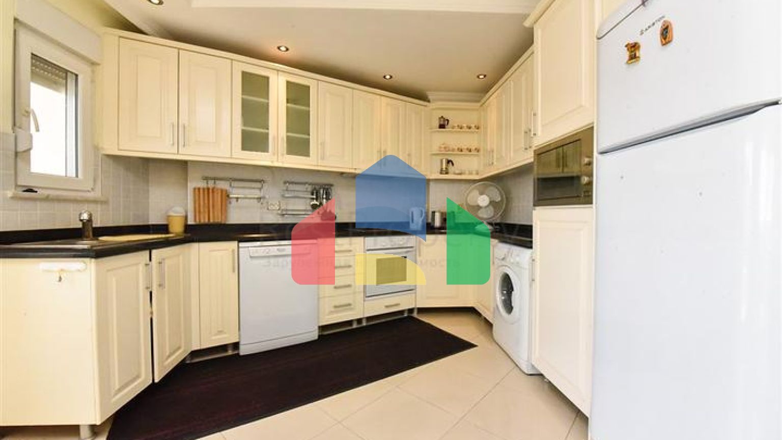 Квартира 3+1 в центре Алании