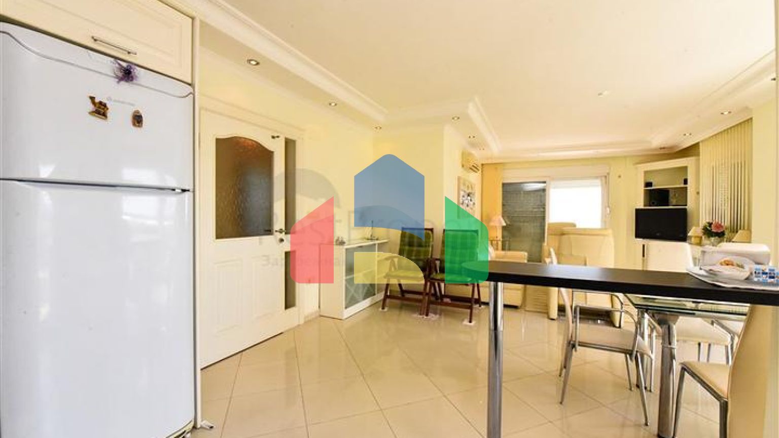 Квартира 3+1 в центре Алании