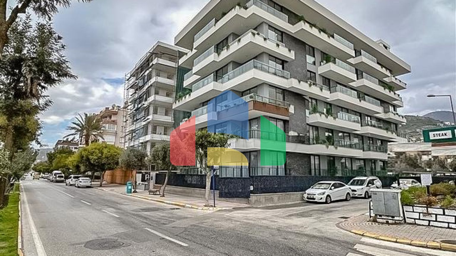 Квартира планировкой 1+1 в одном из лучших домов на Клеопатре