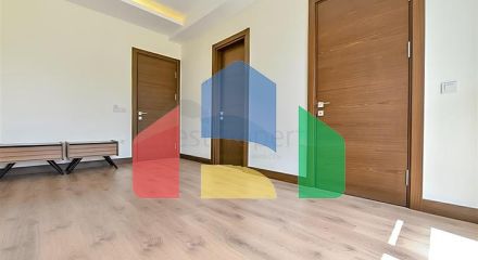 Квартира 2+1 с отдельной кухней в 50 метрах от моря в центре Алании