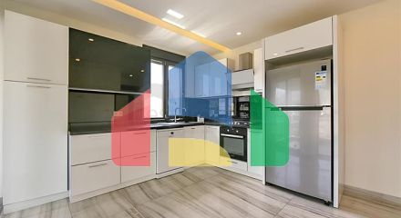 Квартира 2+1 с отдельной кухней в 50 метрах от моря в центре Алании