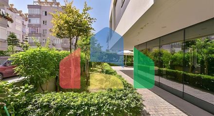 Квартира 2+1 с отдельной кухней в 50 метрах от моря в центре Алании