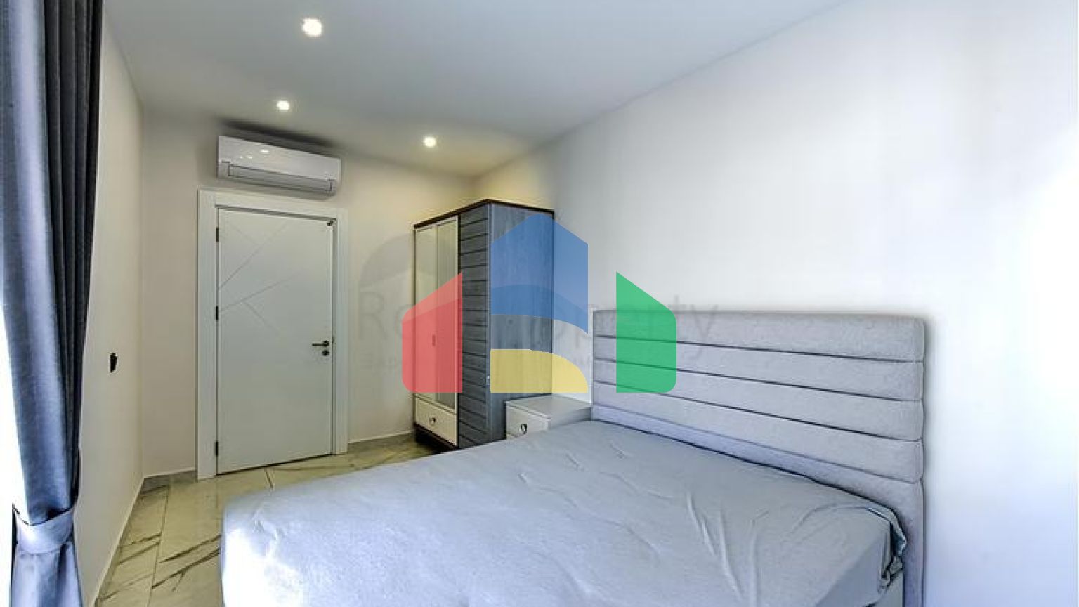 Квартира планировкой 2+1 в центре Алании