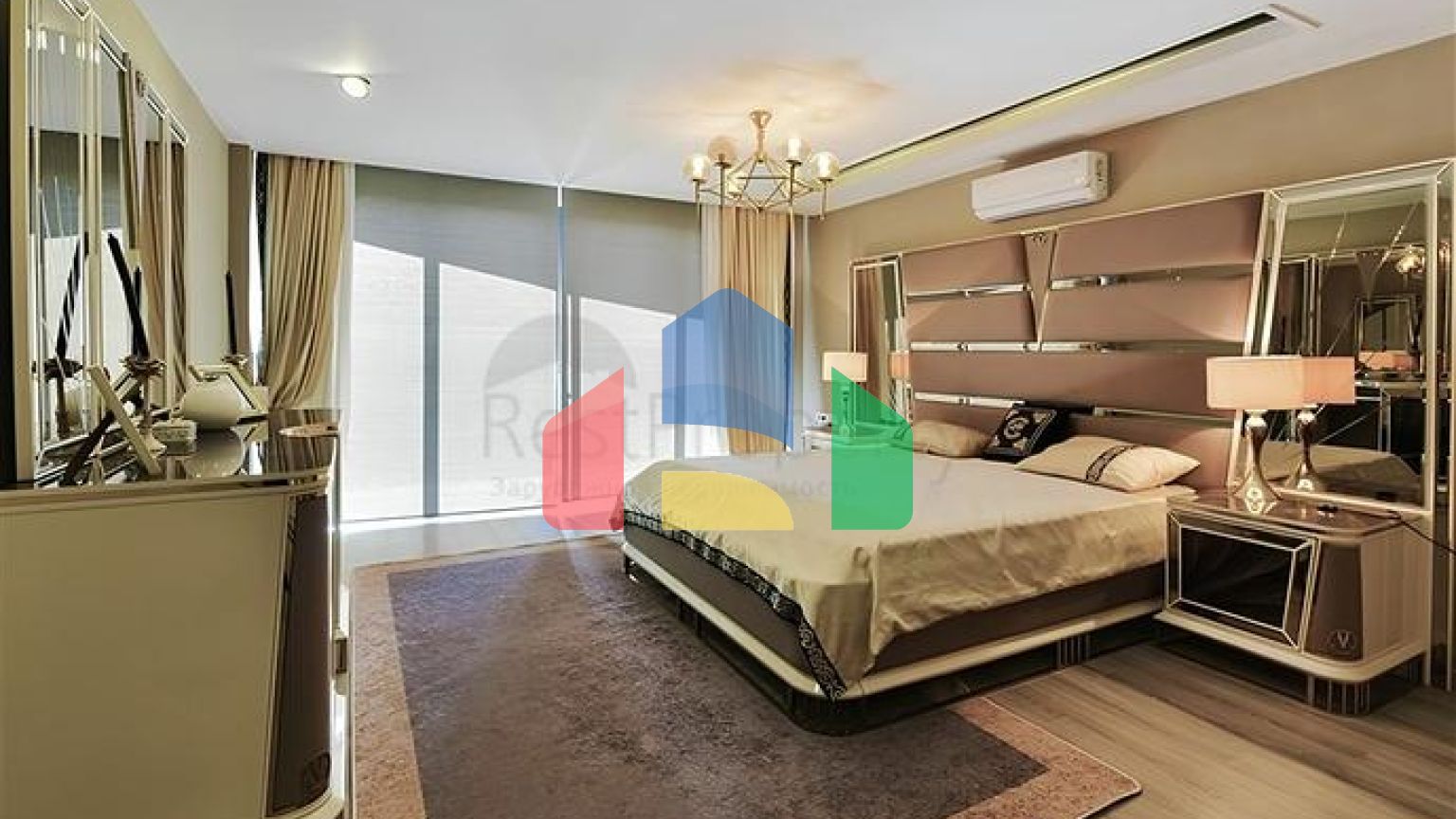 Вилла 5+1 с видом на море в центре Алании