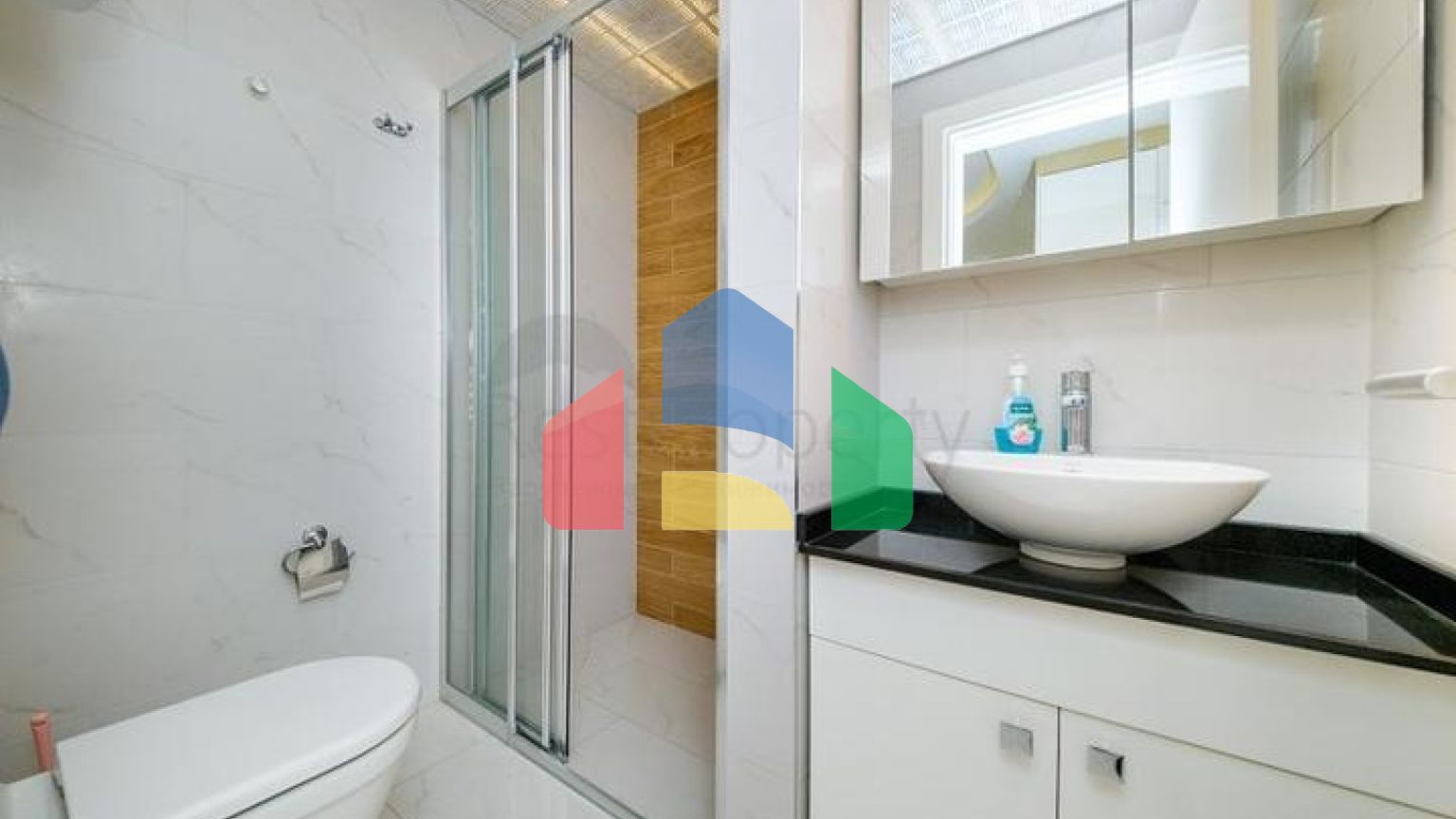 Уютная квартира в 800 метрах от пляжа Клеопатра