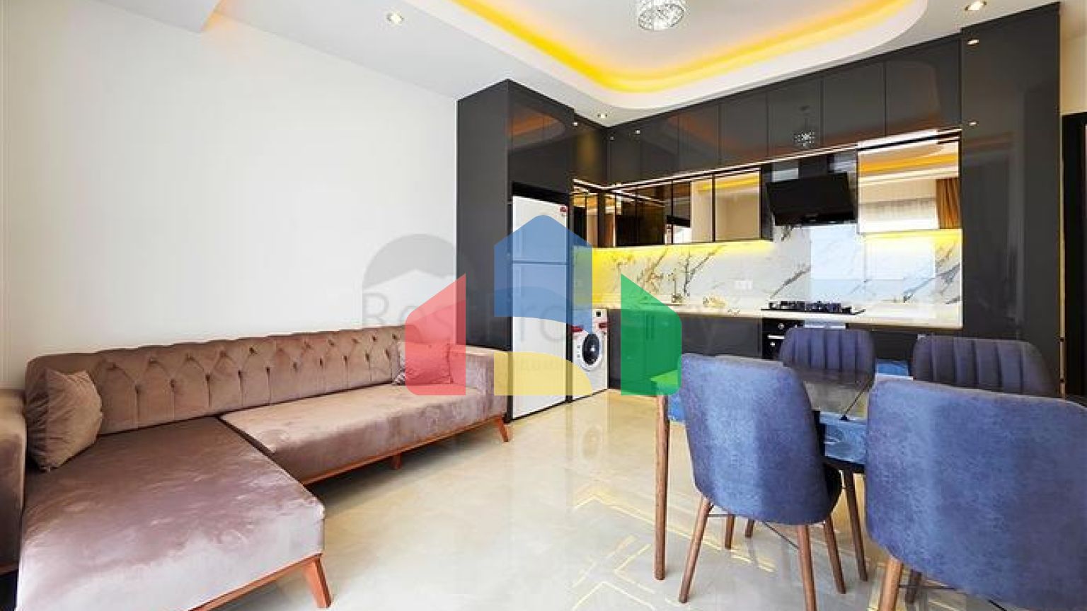 Современная меблированная квартира 1+1 в новом комплексе в центре Аланьи