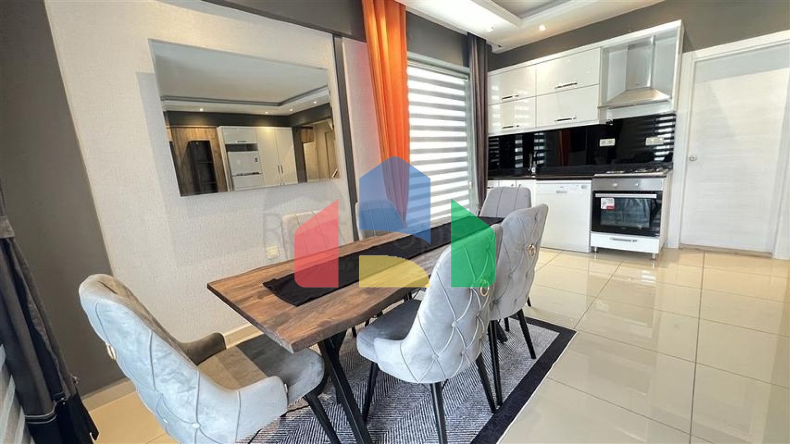 Пентхаус в районе Клеопатра