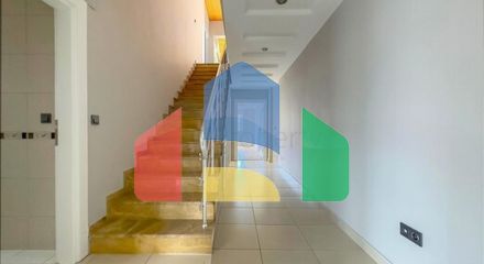 Квартира 3+1 в 200 м от моря в центре Аланьи