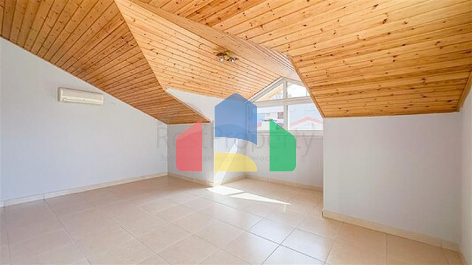 Квартира 3+1 в 200 м от моря в центре Аланьи