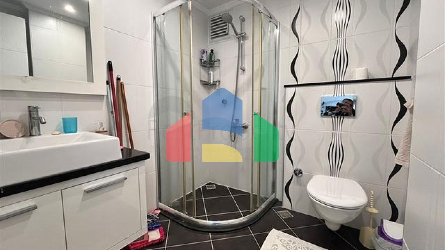 Квартира 1+1 в 300 метрах от пляжа Клеопатра.